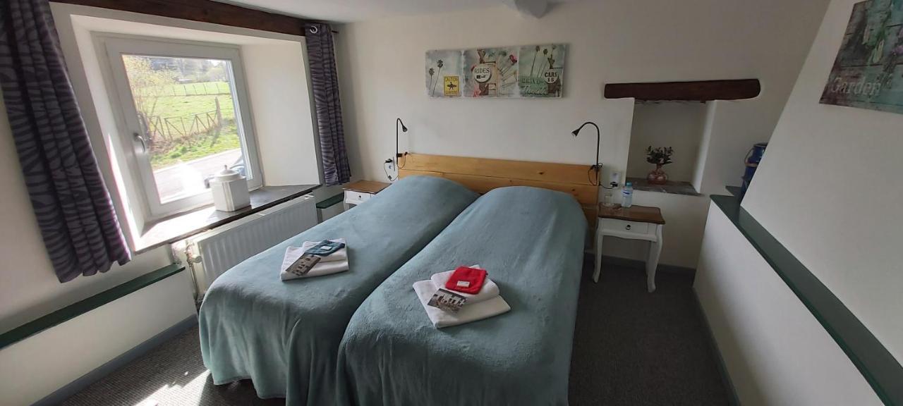 La Fermette Blanche Bed & Breakfast Nadrin Exterior foto