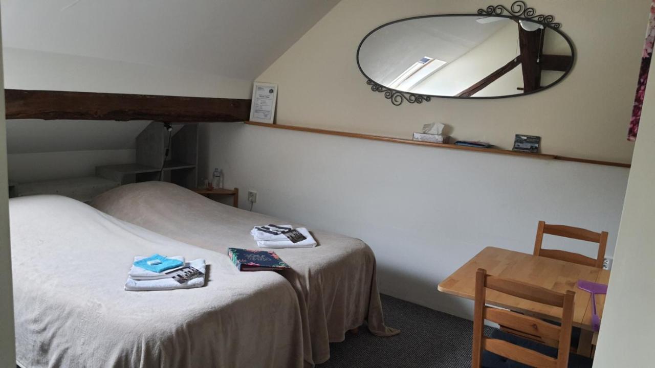 La Fermette Blanche Bed & Breakfast Nadrin Exterior foto
